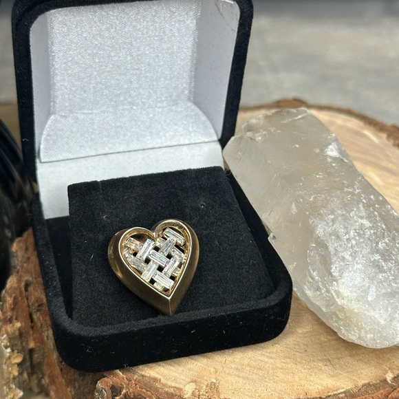 Trifari Jewelry - Trifari Gold and Silver Rhinestone Heart Brooch Pin Vintage